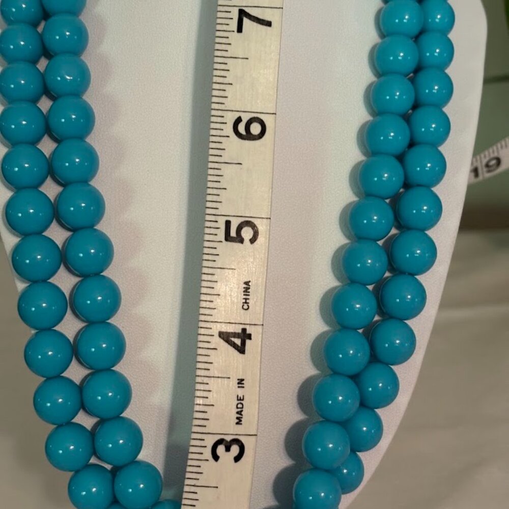 Beautiful Turquoise Color Necklace (42") for any occasion - Picture 5 of 16
